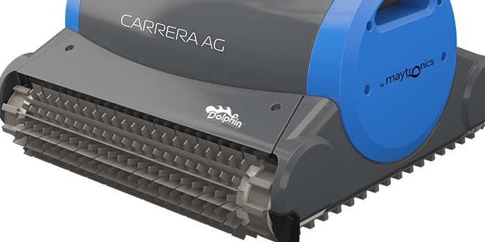 El limpiafondos Dolphin Carrera AG proporciona una limpieza fiable, cómoda y rentable para de la piscina. Su fiable método de filtración en cualquier condición de la piscina y el cepillado activo en toda superficie, optimizan la higiene de la piscina.