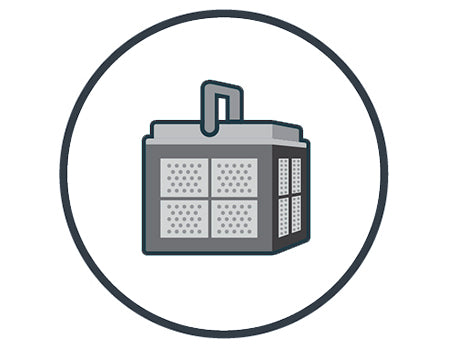 Cesta combinada de paneles de primavera (60μ) y paneles ultrafino (15μ), proporcionando al robot un gran poder de filtración. Acceso superior para facilitar su limpieza. Incluye 4 paneles ultrafinos y 2 paneles primavera.